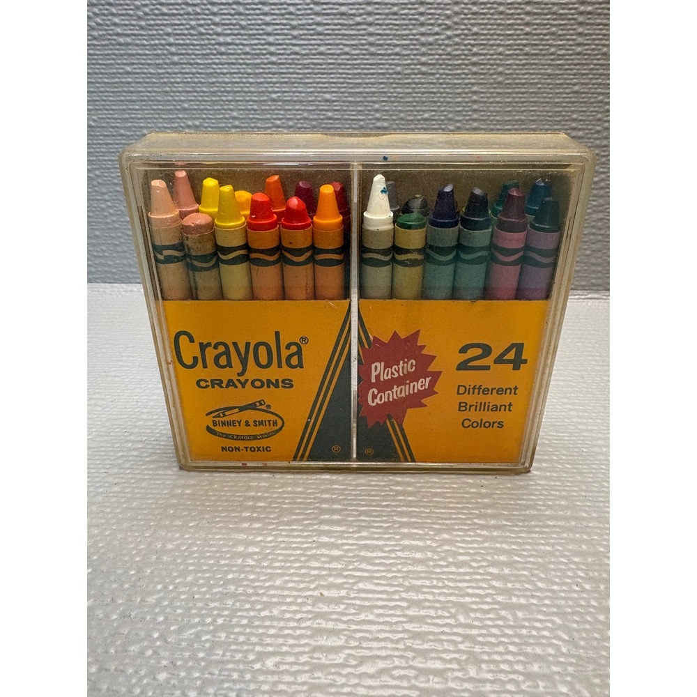 Vintage Crayola 24 Count Crayons Binney & Smith No. 24 P Plastic Container USA